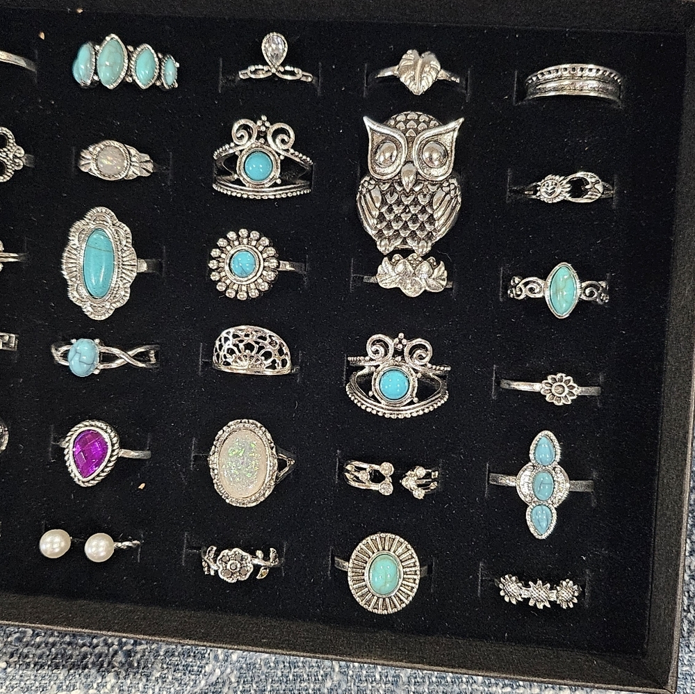 36 Pcs Cocktail Rings - Picture 3 of 4